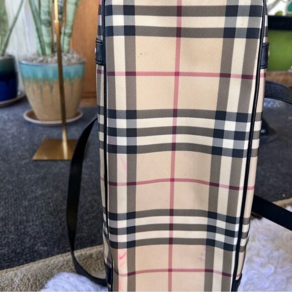 Burberry tote - Picture 4 of 6
